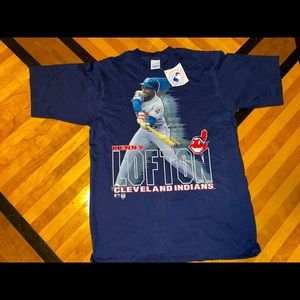 RARE‼️Vintage Kenny Lofton Indians Tee🔴🔵
New with tag🏷
Men’s size Large